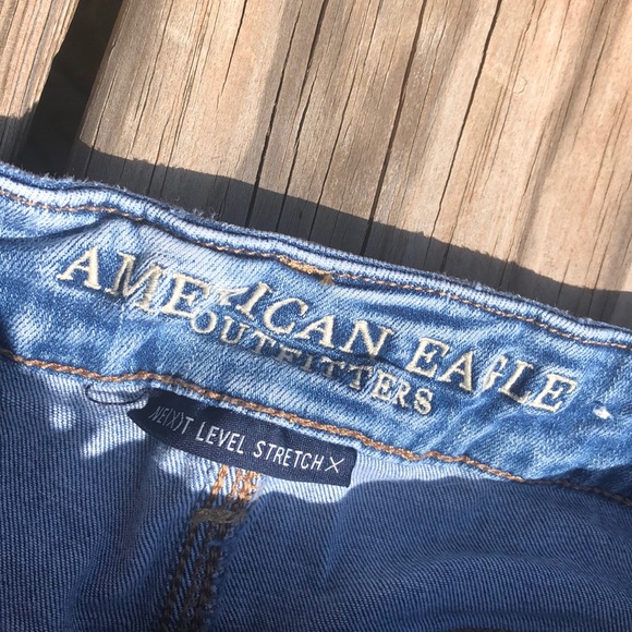 American Eagle Jean Shorts - Picture 3 of 4